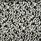 Satin polyester tache fond noir