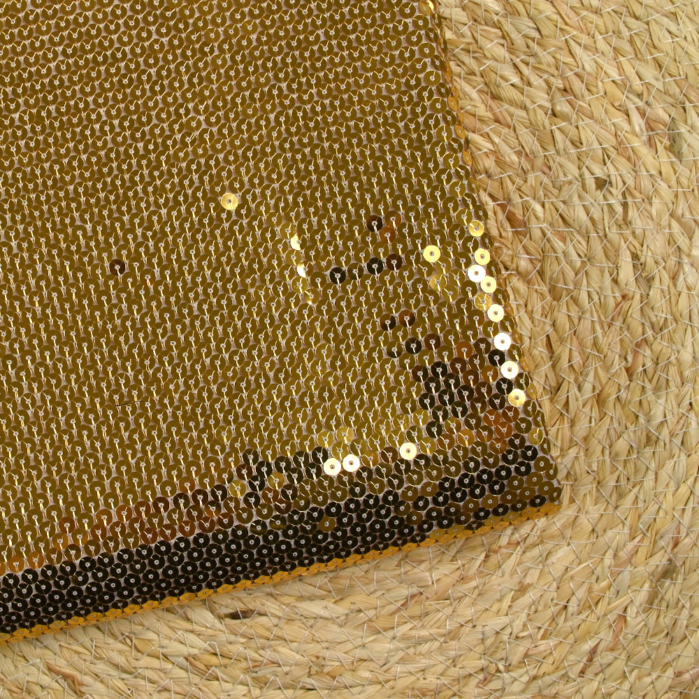 Robe De Soirée Beige à Sequins Dorés, Taille 38, Occasion Bon état (quelques Sequins Manquants)
