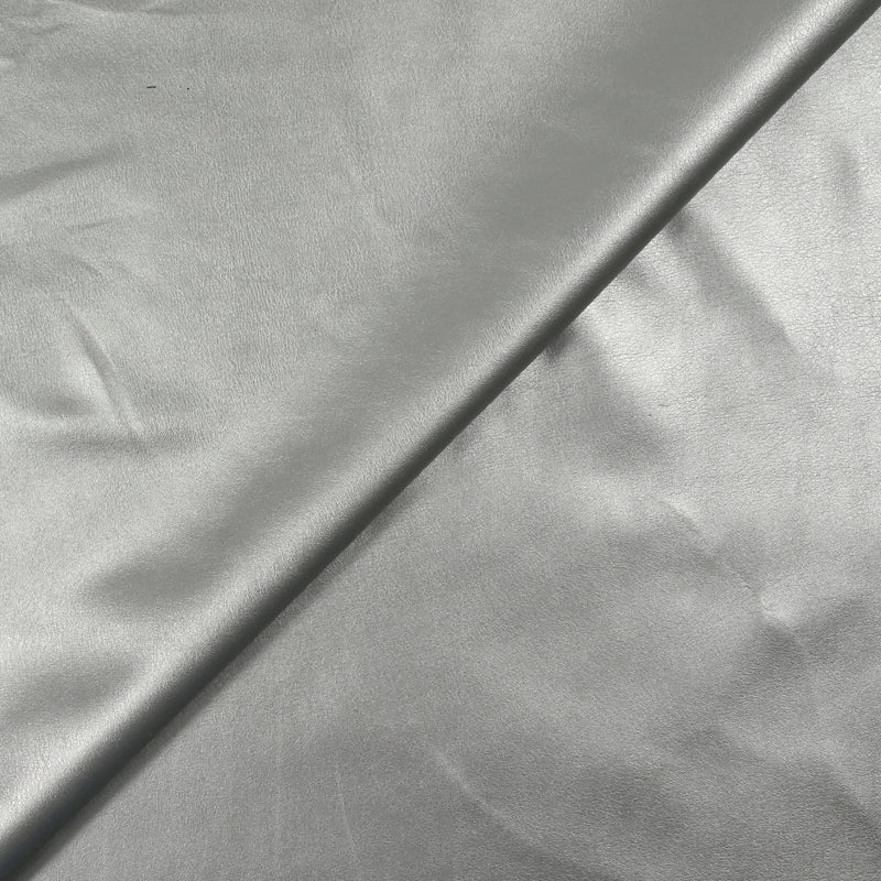 Simili cuir polyester argent