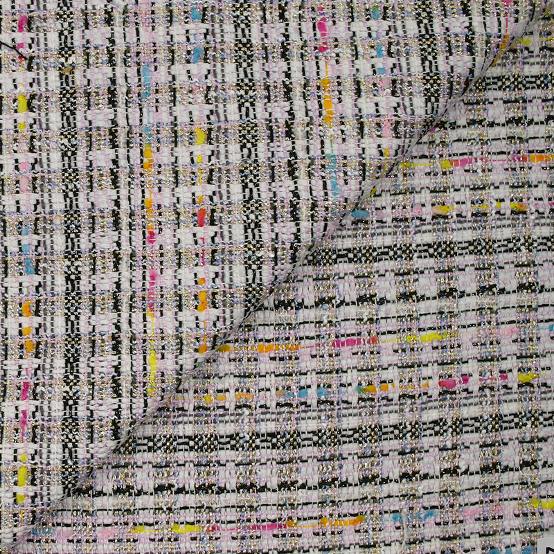 Tweed de polyester doré ligne multicolore fond blanc et rose clair