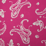 Viscose imprimée cachemire dans le vent fond fuchsia