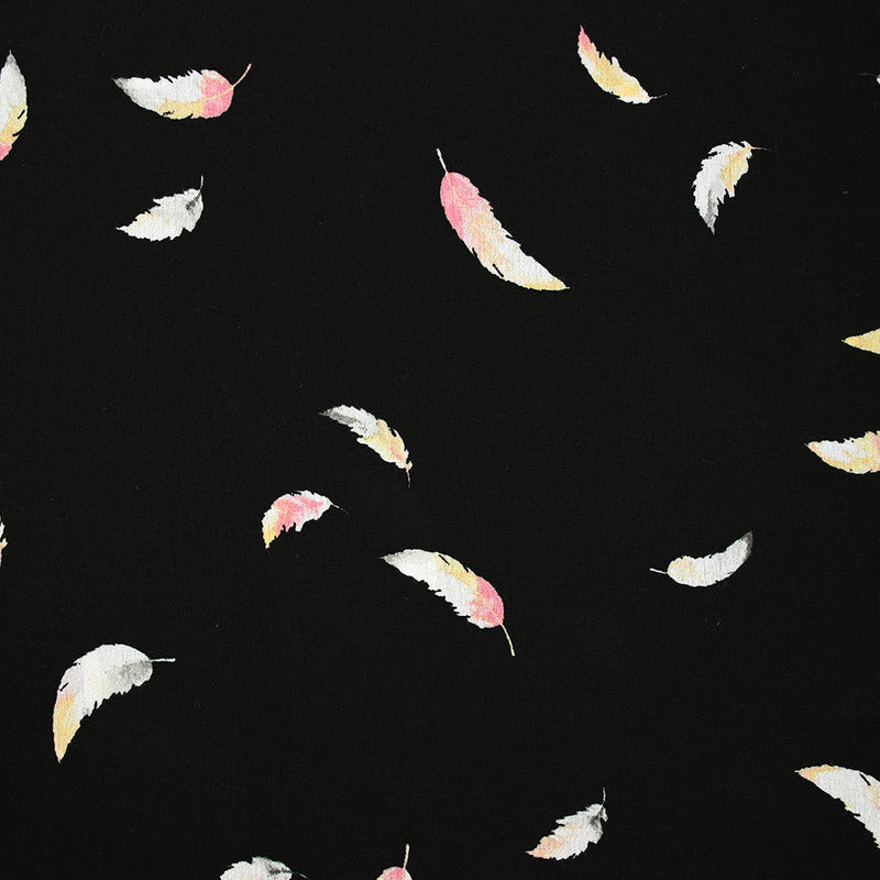 Viscose imprimée envolée de plumes fond noir
