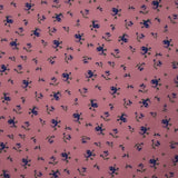 Viscose imprimée légère roses bleues fond rose