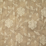 Voile de polyester froissé et brodé fleurs fond beige