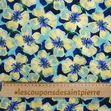 Satin de soie imprimé fleurs jaune fond turquoise