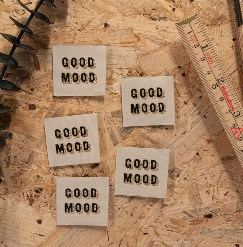 Étiquettes tissées  "Good Mood " x 5