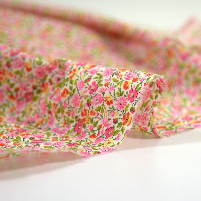 Coton liberty ® Hannah Rose rose au mètre